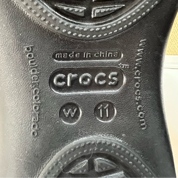 EUC Crocs Womens Kadee Slip On Slingback Sandal Shoes Flats Rubber Black Size 11 - Picture 8 of 10